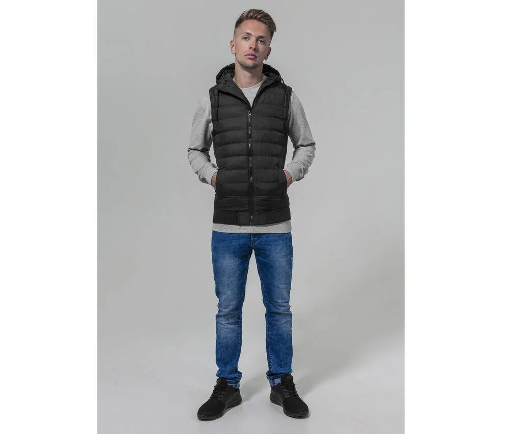Build Your Brand BY046 Bodywarmer met Capuchon Heren – Black / Black